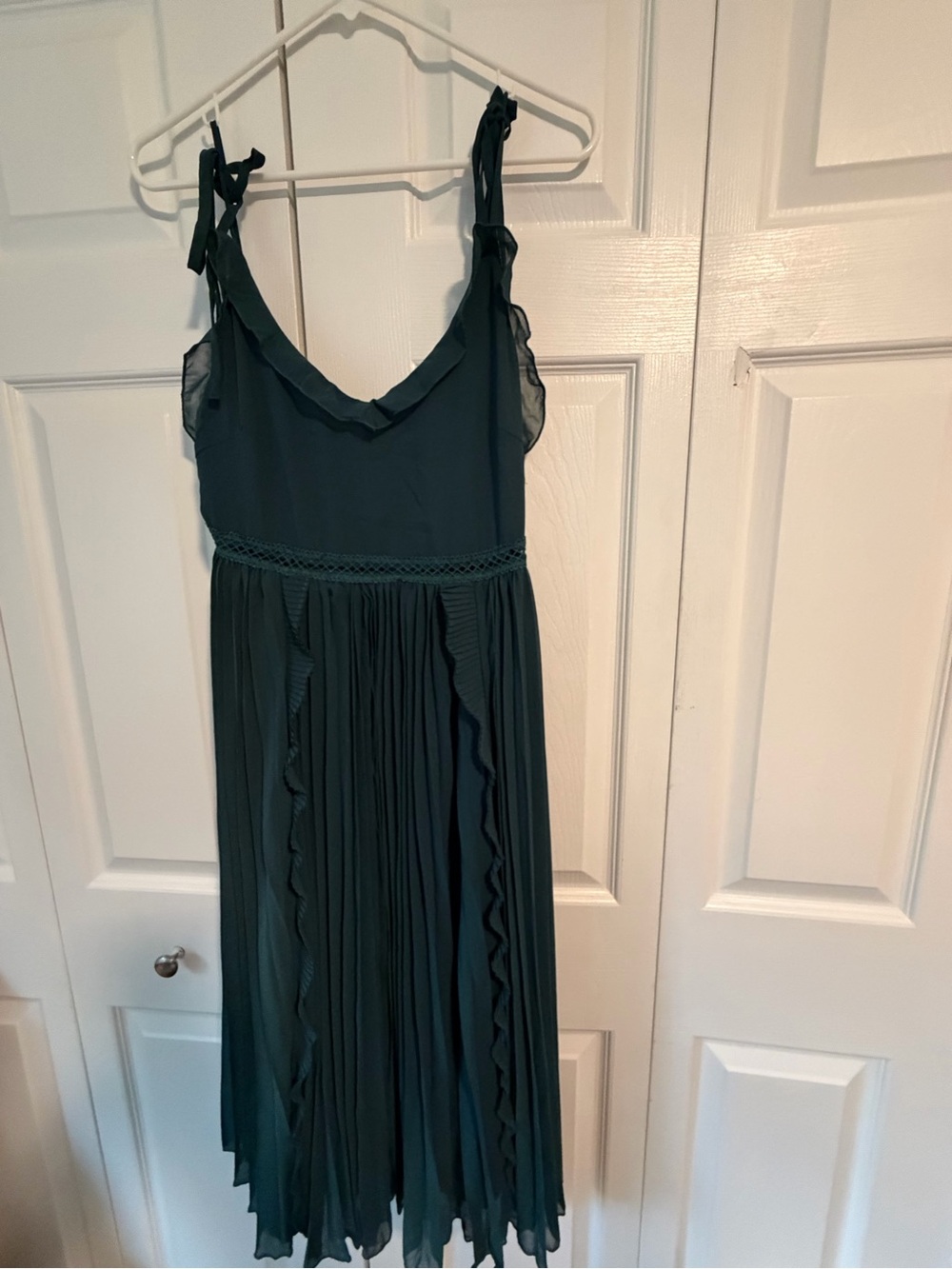 Lulu's Teal Tie-Shoulder Ruffled Midi Dress